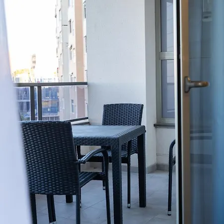 Guillman アパートホテル 3*