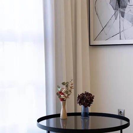 Guillman アパートホテル