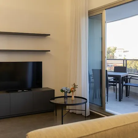 アパートホテル Guillman