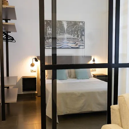 Guillman Apartahotel 3*