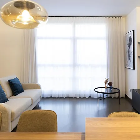 Hotel apartamentowy Guillman *